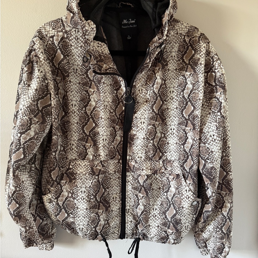 Me Jane Brown and White Snake Print Windbreaker